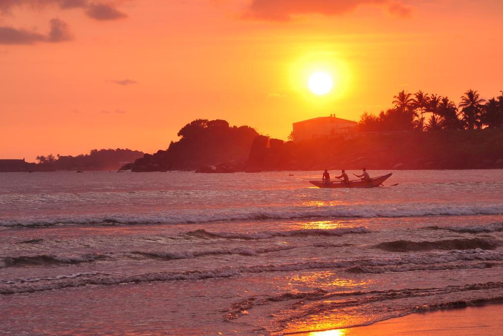Galle Star Hotel ภายนอก รูปภาพ